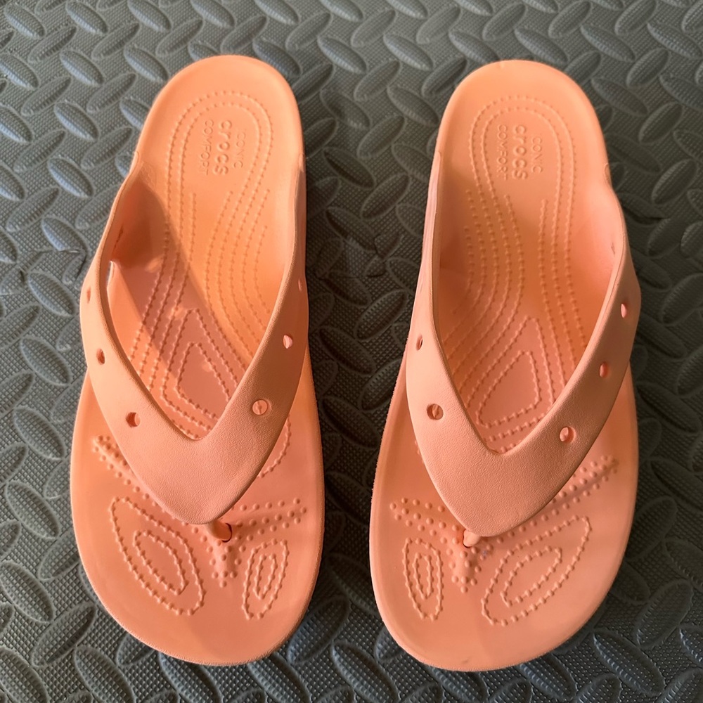 CROCS Peach Sandals